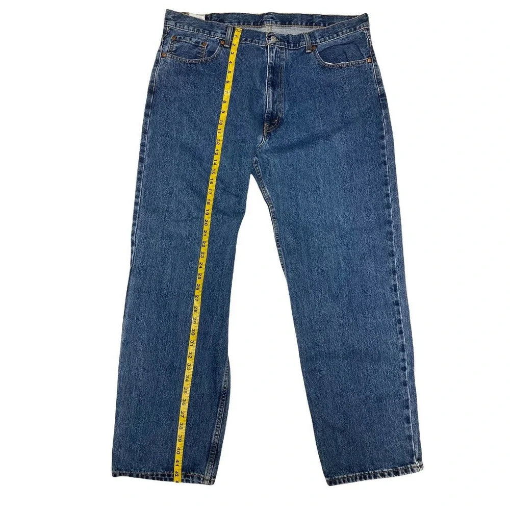 Levi’s 550 Relaxed Fit Tapered Leg Medium Wash Denim Jeans Size 42x32